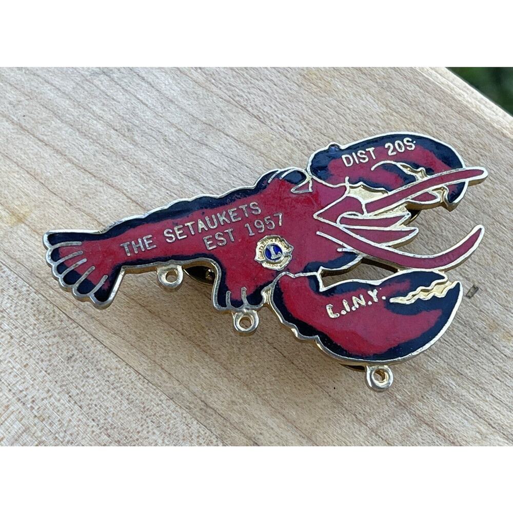 Lions Club Lapel‎ Pin The Setaukets EST 1957 Dist.20s Lobster Vintage 2-1/4"